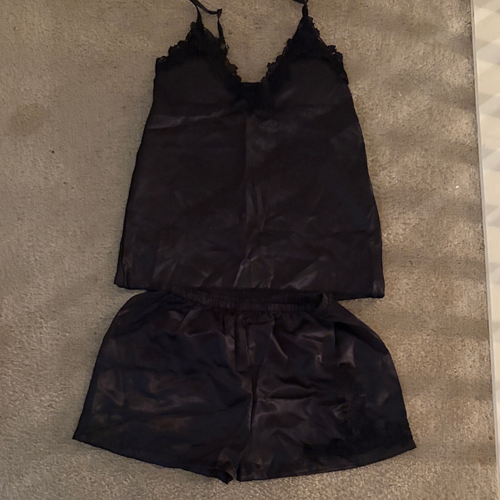 Elegant Black Lace Trim Sleepwear Set